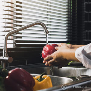 мыть болгарский перец