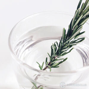 мыть розмарин