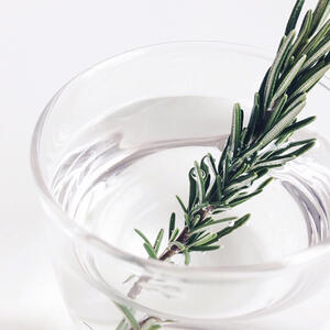 Мыть розмарин