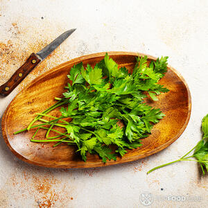 мыть петрушку