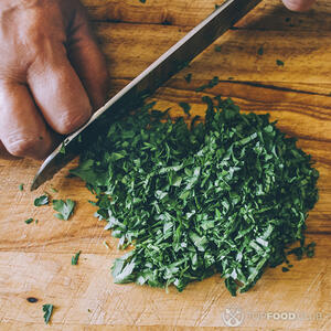 Резать зелень