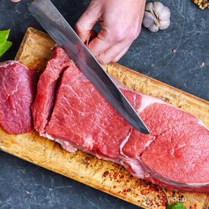 нарезать говядину