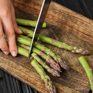 режем спаржу