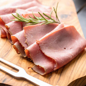 Нарезать ветчину
