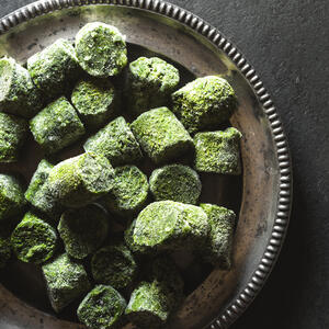 Разморозить шпинат