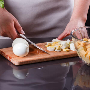 Cut eggs.