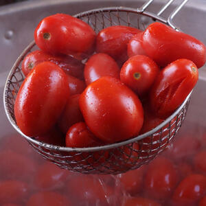 boil tomatoes