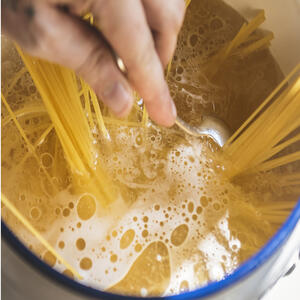 pasta boiling