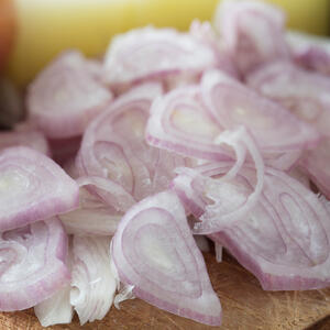 Wash herbs and scallions, finely cut.