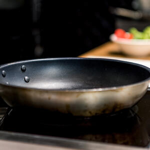 Heat a medium skillet over medium heat. 