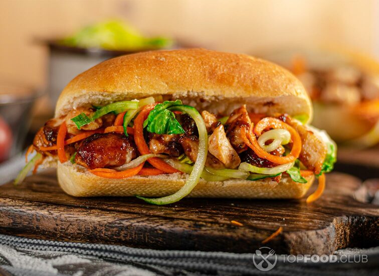 2021-11-01-j8zgv7-tender-chicken-banh-mi-2021-10-21-04-24-29-utc