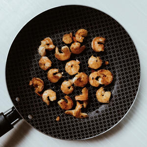 Add shrimp, peeled, deveined.