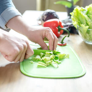 Add the quinoa, chopped spinach, olives, roasted red peppers, chopped artichokes, sun-dried tomatoes, garlic, oregano and basil to a large bowl.