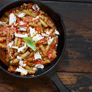 fryng tomatoes with beans