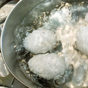 Make hard boiled eggs