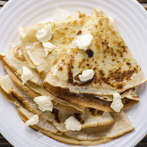 Serve French crepes!