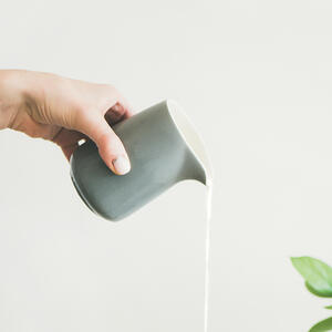 Pour heavy cream into the mixture