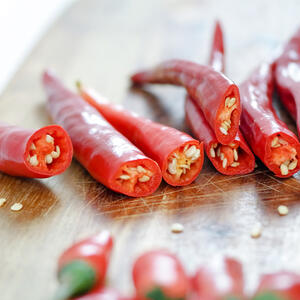 cut the chili pepper