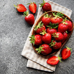 wash the strawberries