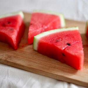 cut the watermelon