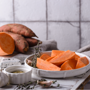  Peel the sweet potato and cut it into cubes