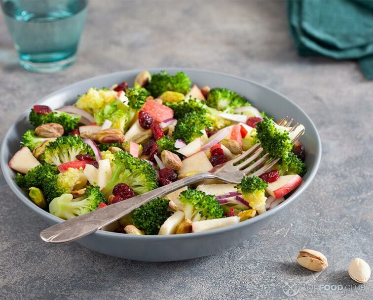 2022-11-11-atgh7m-broccoli-salad-with-pistachios