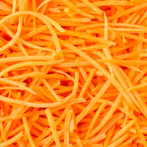 Peel and cut a carrot 