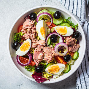 serve the tuna salad