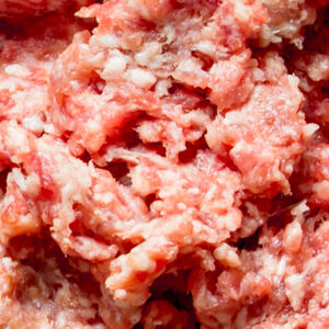 Fry ground beef  with sliced onions