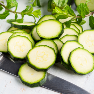 Cut the zucchini into rounds