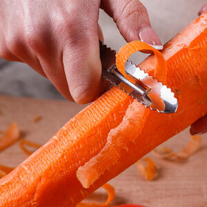 peel the carrots