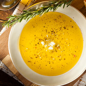 mix the olive oil with species