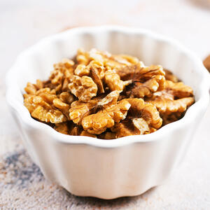 fry the walnuts