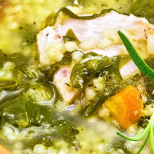 Add all the ingredients to the soup, boil.