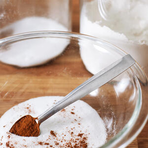 mix the flour and cocoa powder