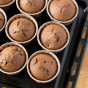 let the cupcakes cool