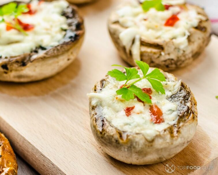 2022-12-13-mn3dzk-grilled-mushrooms-stuffed-cheese-and-chilli-2021-10-21-04-32-55-utc-1