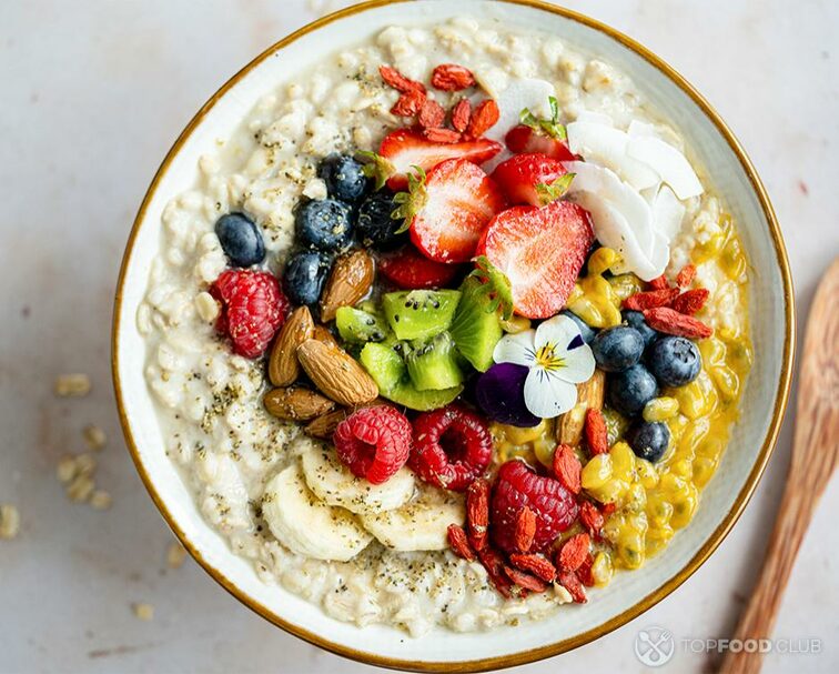 2022-12-19-aogz23-healthy-porridge-bowl