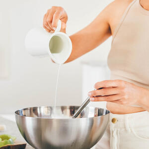 rehidrate the dry yeast