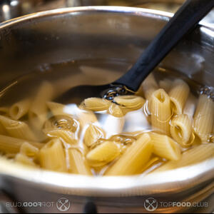 cook pasta 