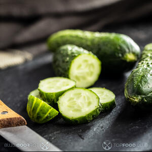 cut cucumber