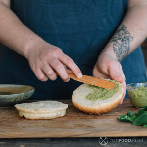 spread pesto on buns