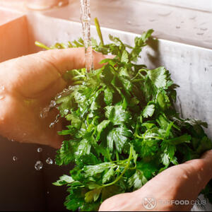 wash the parsley