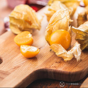 Cut the physalis