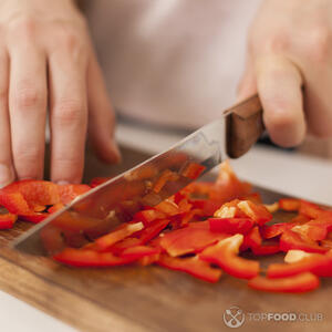 cut sweet pepper