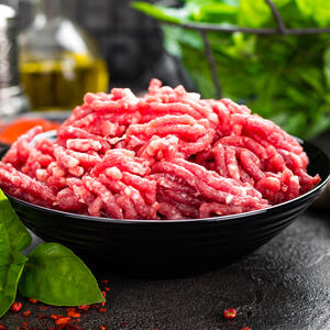  Higher-welfare pork mince