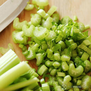 cut celery