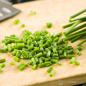 cut scallions