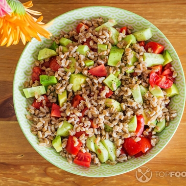 Greek Farro Salad