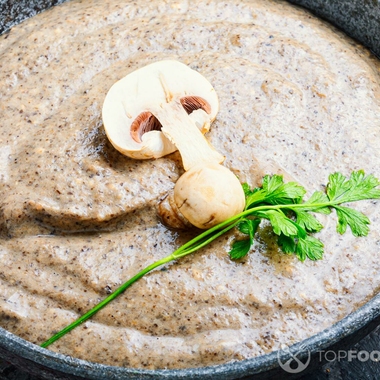 Cream of mushroom soup